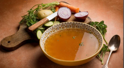 Descubra a Melhor Opção entre Caldos de Ossos de Boi, Frango e Porco